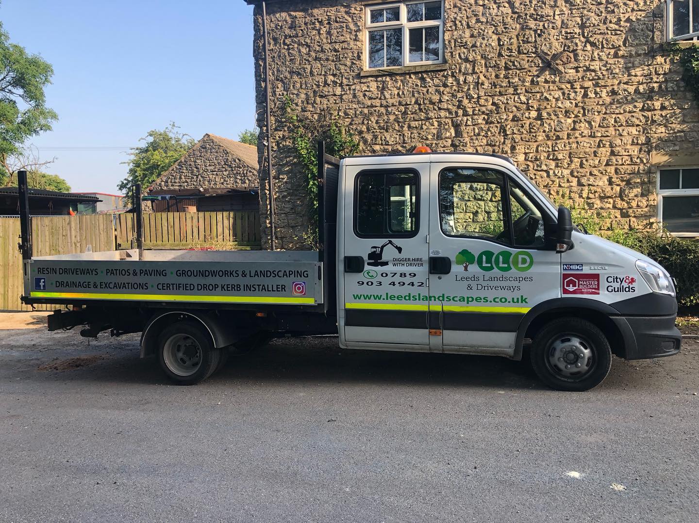 Leeds Landscapes & Driveways project photo